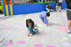 "DDP서 하루 종일 논다"… 디자인 축제로 변신하는 동대문