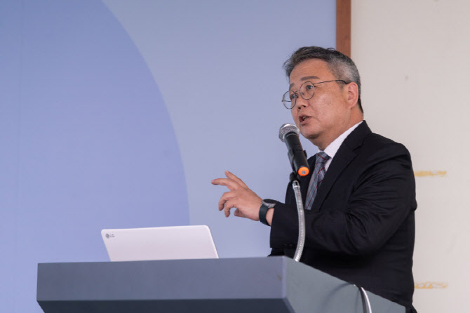 한반도 덮은 온실가스, 더 두꺼워졌다...올 여름도 '비상' - 뉴스 썸네일 이미지