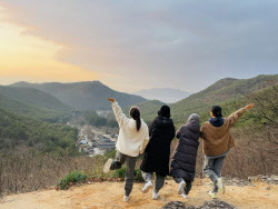 [올댓트래블] AI로 일정·숙소 잡고 가상현실로 제주 여행