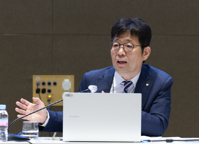 유상대 한은 부총재, 한중일 중앙은행총재 회의·ADB 연차총회 참석