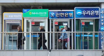 금감원, 칼날 겨눌까…금융권 민원 3년만에 최대로 늘었네[only이데일리]