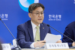 韓 경상수지 ‘사상 최대’ 기록 경신... 반도체·BTS 효과에 월 300억달러 첫 돌파[일문일답]