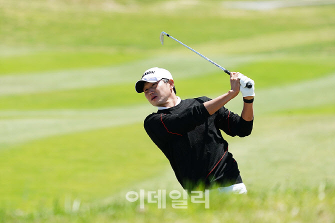  양지호, 선두를 위협하는 샷                                                                                                                                                                       