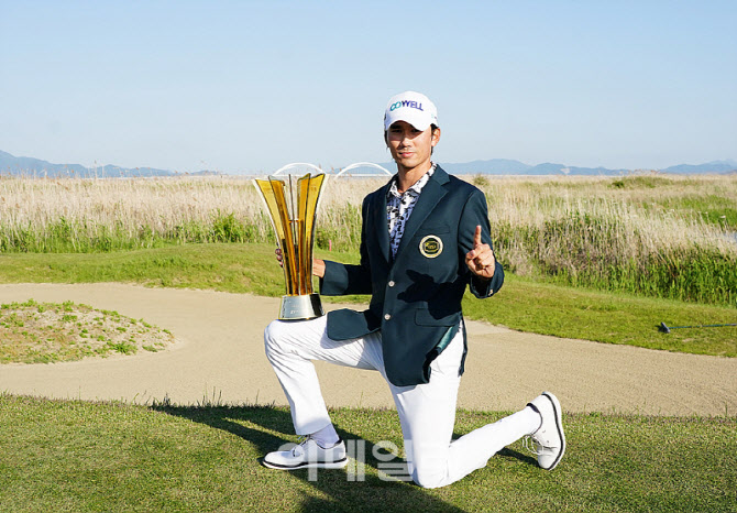  오승택, KPGA 파운더스컵 재패                                                                                                                                                                     