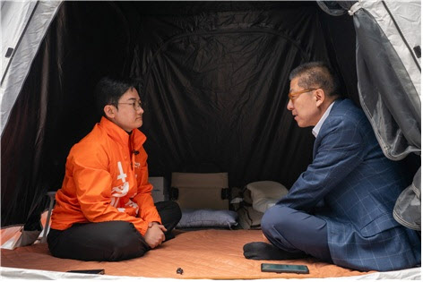 이준석, 박형준 정이한 단식장 방문에 “정치 품격…전재수 끝내 침묵”