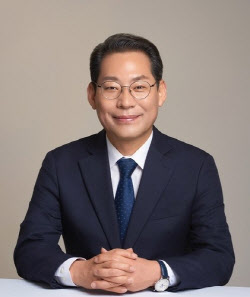 '측근 정치자금 감찰' 손훈모 민주당 순천시장 후보 자격 유지