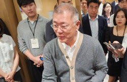 정의선 "노사관계, 지혜롭게 풀면 세계적으로 앞서는 기회될것"