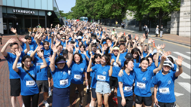 [포토]'숙명 120, 지금 바로 RUN' 완주를 위해! - 뉴스 썸네일 이미지