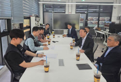 노조 만난 삼성 사장단…"대화하자" vs "제도화" 도돌이표(종합)