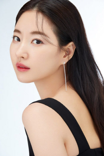 '국세 체납'에 아파트 압류…김사랑 측 "체납액 완납" 입장