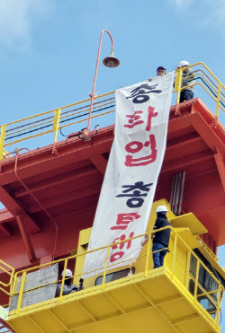 조선업계에도 퍼진 '성과급 요구'…슈퍼싸이클 제동 걸리나
