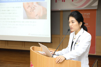 "가려움도 질병일 수 있어…여러 전문가가 진단하고 치료해야"