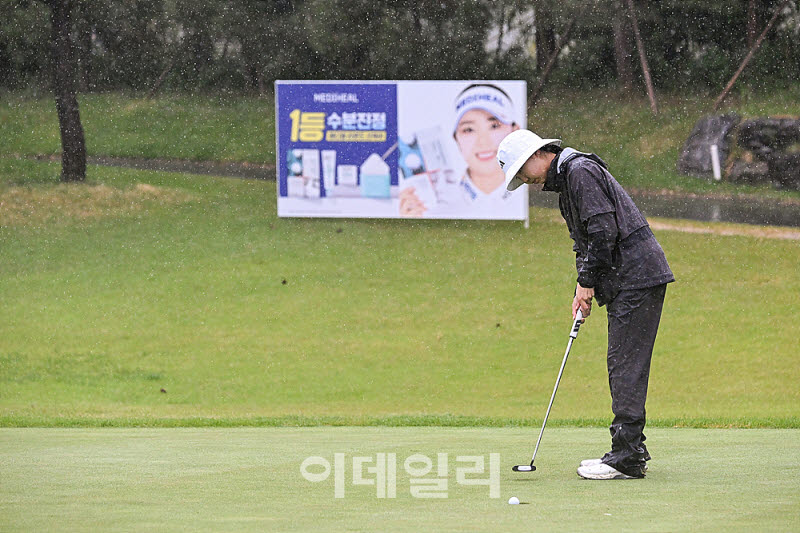  권수민, 부드러운 터치로                                                                                                                                                                          