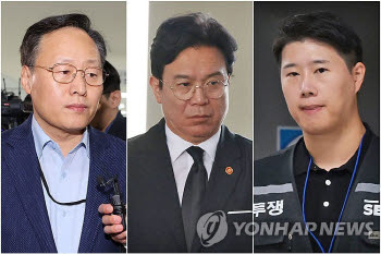 다시 마주한 삼성전자 노사…노동장관, 총파업 막을까(종합)