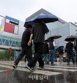 경찰, ‘노조 블랙리스트’ 삼성전자 추가 압수수색…“메신저 확보”