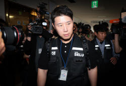 [속보]삼성전자 노조 총파업 유보…임금협상 잠정합의 투표