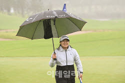 [포토] 정예은, 밝은 표정으로                                                                                                                                                                            