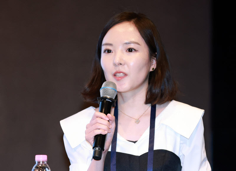 2026 글로벌 대체투자 컨퍼런스에서 발표하는 김동은 글로벌브레인 디렉터                                                                                                                             