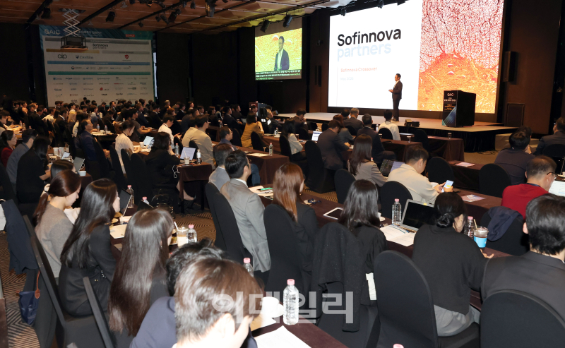 결국 '생산성 혁신' 싸움…AI 투자 패러다임 전환