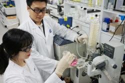 종근당바이오, 연내 보톡스 中당국 허가 추진....경쟁력 분석해보니