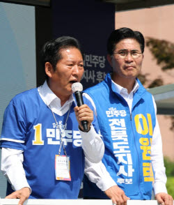 격전지 된 텃밭…전북 민심 달래기 나선 정청래