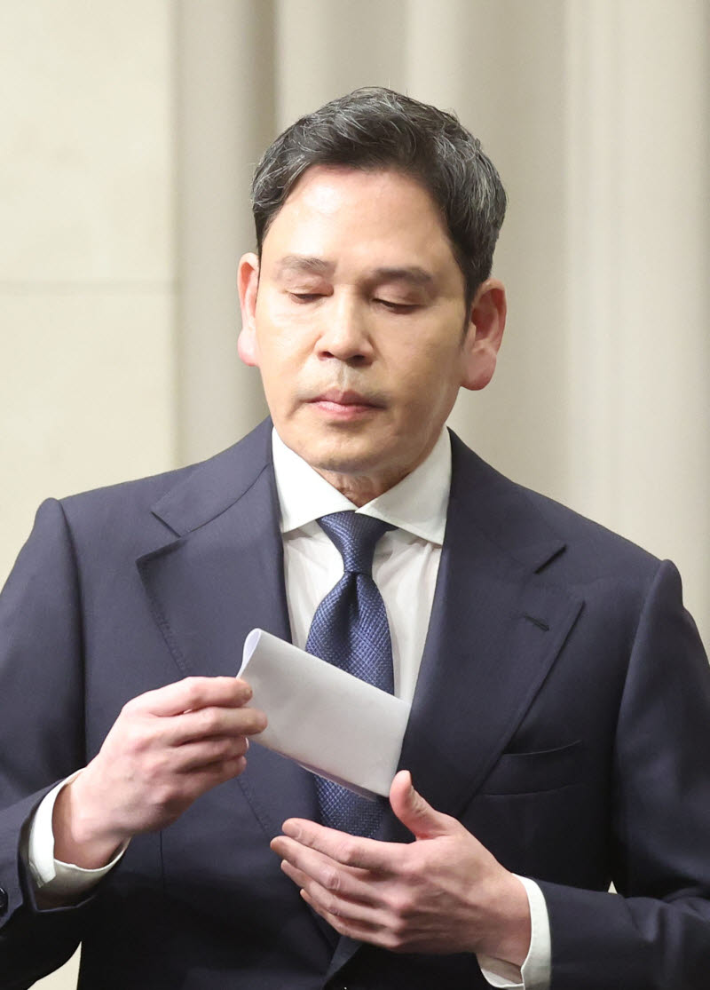 사과문 꺼내는 정용진 신세계 회장                                                                                                                                                                  