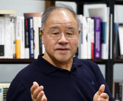 안종범 PERI 원장 “재정·금융, 경제위기 막는 수단이자 위험 요인”