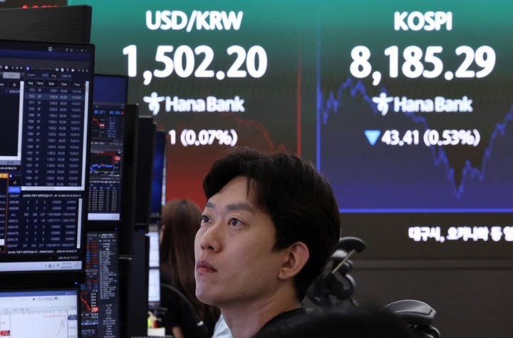 “내달 유가 내린다”…코스피 1만선 돌파 기대감