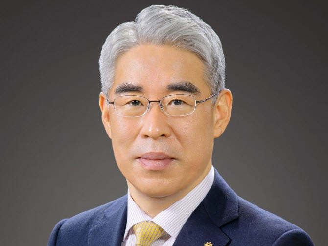 화보협회, 차기 이사장에 '재무통' 김기환 전 KB손보 대표
