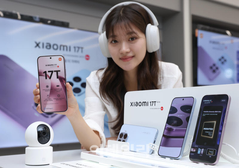 Xiaomi 17T 공식 출시, 'Leica 5배 망원 카메라 탑재'                                                                                                                                      