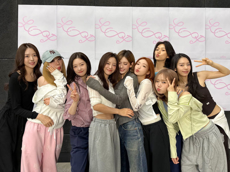 아이오아이, 재결합 콘서트 '루프' 개최 예정