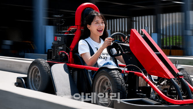 레이싱 체험에 게임 입혔다…재방문 부르는 9.81파크의 ‘몰입 공식’