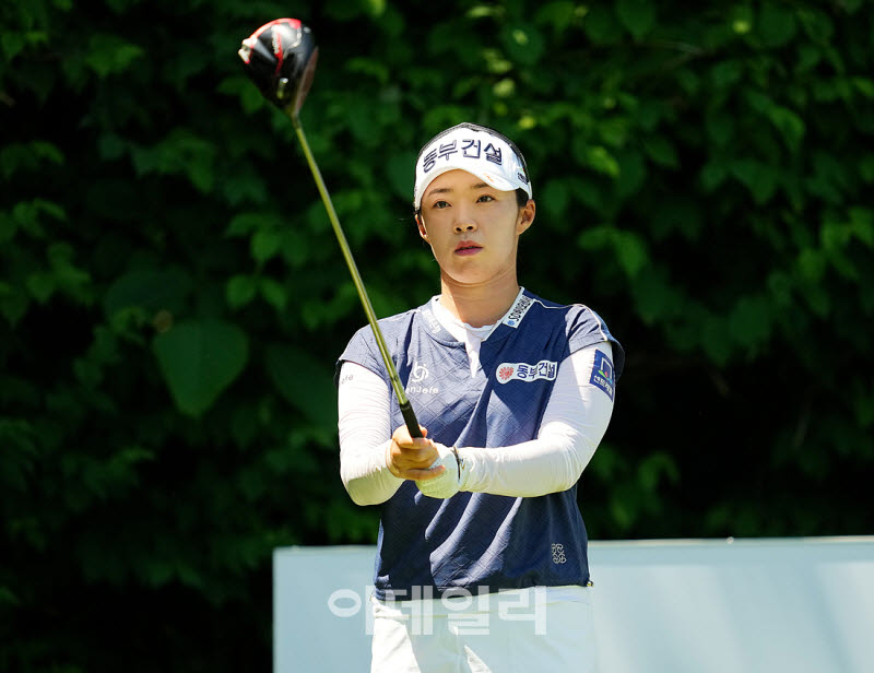 김수지,실수없는 티샷 조준                                                                                                                                                                         