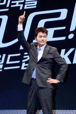 전현무 "월드컵 부흥 일으키려 KBS 중계 도전…광대처럼 임할 것"