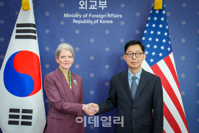 한미, 농축·재처리 권한 논의 이틀째 진행 중