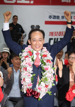 '대구시장 유력' 추경호 "정권 견제"…김부겸 "겸허히 수용" [6월 선거]