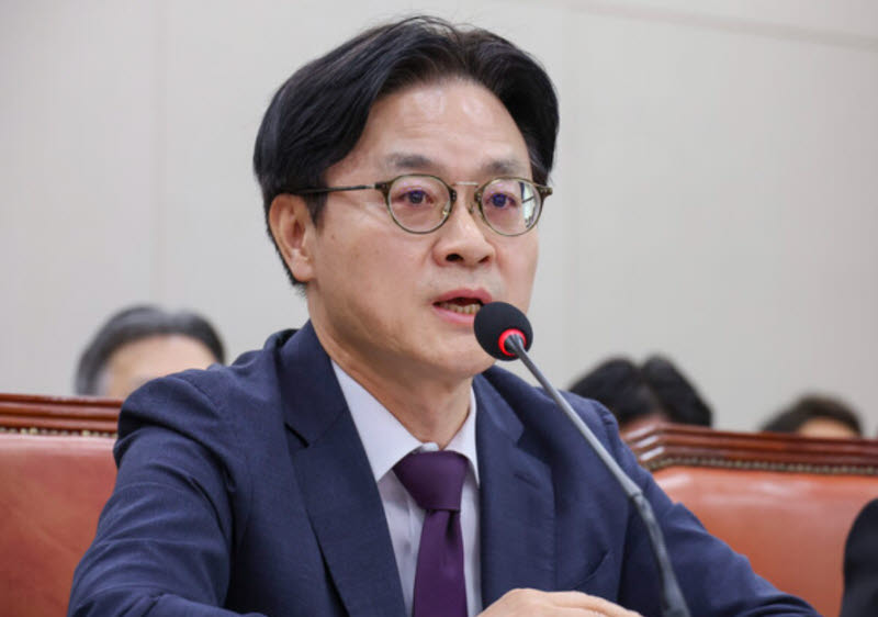 김정관, 美301조 조사에…“韓 관세 15% 이내 재확인”