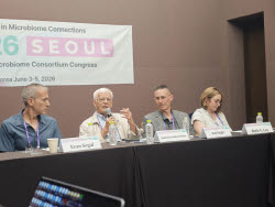 “암·파킨슨병도 미리 알 수 있다”…마이크로바이옴 시대 성큼