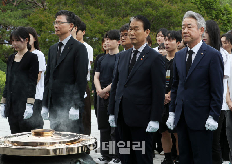  범농협 국립서울현충원 참배                                                                                                                                                                       
