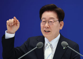 李 "전세대출, 집값 상승 주범"…DSR 규제 힘 받나