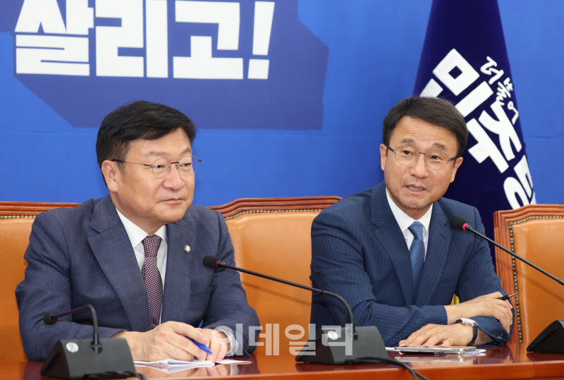 '발언하는 한병도 원내대표'                                                                                                                                                              