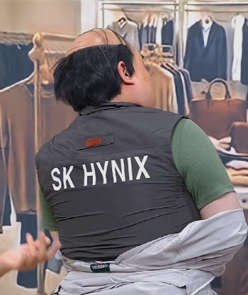 외신도 주목한 韓 반도체 열풍…'실리콘 칼라'는 무엇?