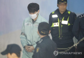 '윤창호법 1호 연예인' 손승원, 징역 1년에 법정 구속
