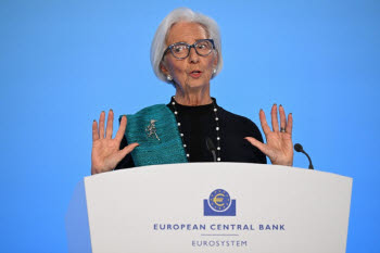 ECB, 2023년 이후 첫 금리인상…이란 전쟁發 물가 압력에 긴축 재개(상보)