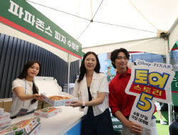 [포토]파파존스 '토이스토리5' 개봉 기념으로 '피자 플래닛' 오픈                                                                                                                       