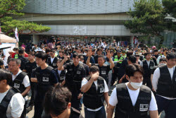 '남의 칼' 들고 나간 펜싱 국대…체육단체 진입 또 '무산' (종합)