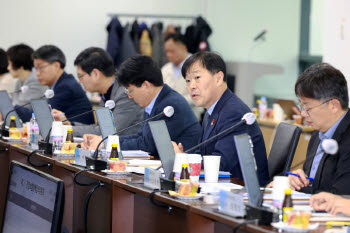 MRI·CT 검사비 낮추고 필수의료에 연 2조원 재투자
