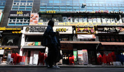 알바보다 못버는 사장님, 폐업 내몰리고…본사는 줄소송·규제 초비상