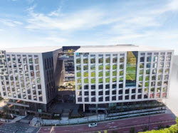 '바이오 성장엔진 장착' 휴온스...성장 드라이브 건다