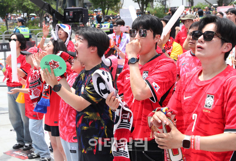  아쉬운 한국-멕시코 축구 경기                                                                                                                                                                     